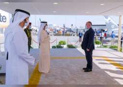 محمد بن راشد يستقبل وزراء دفاع عدد من الدول المشاركة في معرض دبي للطيران 2021