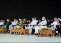 أحمد بن محمد يشهد انطلاق النسخة 12 من مؤتمر غرف التجارة العالمية في دبي