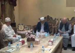 أمیر الجماعة الاسلامیة بباکستان یجتمع برئیس الاتحاد العالمي لعلماء المسلمین خلال زیارتہ لدولة القطر