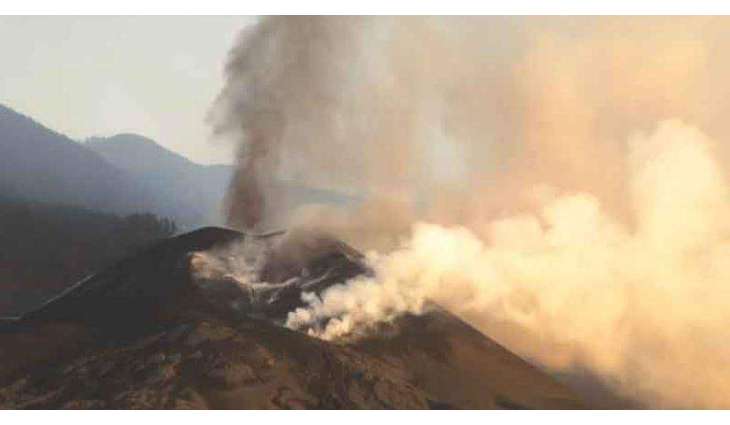 La Palma Airport Comes Online After Volcano Eruption Shut Down