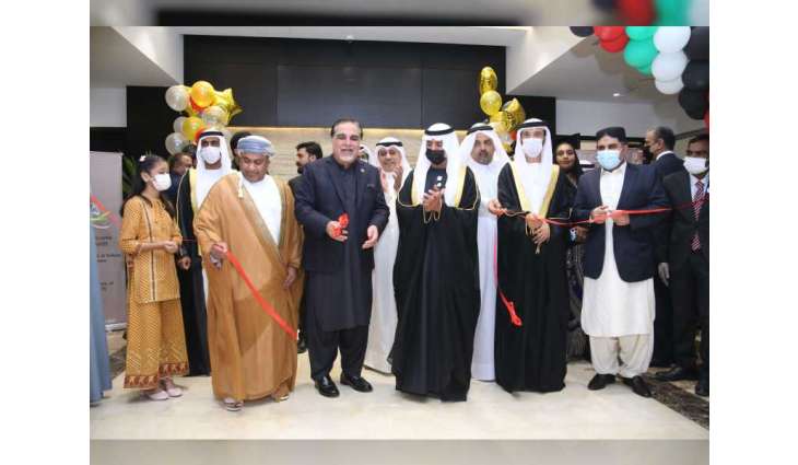 ‎نهيان بن مبارك يفتتح مركز التأشيرات في كراتشي