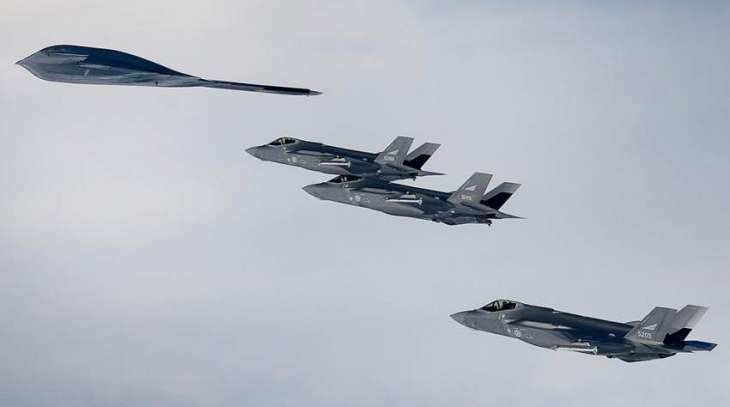 US B-1 Bombers, Norwegian F-35 Fighter Jets Conduct Military Drill Over Arctic - Air Force