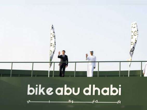 خالد بن محمد بن زايد يتسلم شعار "مدينة الدراجات الهوائية" ويطلق منصة الدعم الجديدة "بايك أبوظبي"
