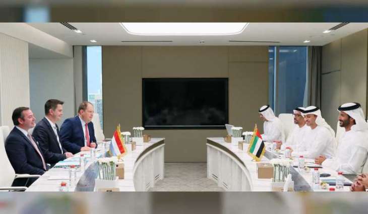 الإمارات ولوكسمبورغ تبحثان فتح آفاق أوسع للتعاون الاقتصادي