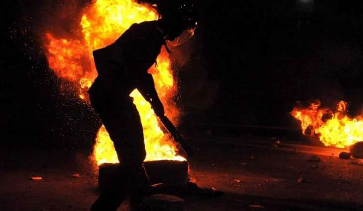 Steel Workers Building Barricades, Burning Tires in Spain on 2nd Day of Strike - Reports