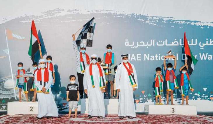 "زلزال" يتوج بطلا لـ "شراع ربدان" .. والترايثلون ينطلق غدا