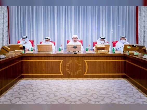 عبدالله بن زايد يترأس اجتماع اللجنة العليا للإشراف على الاستراتيجية الوطنية لمواجهة غسل الأموال وتمويل الإرهاب