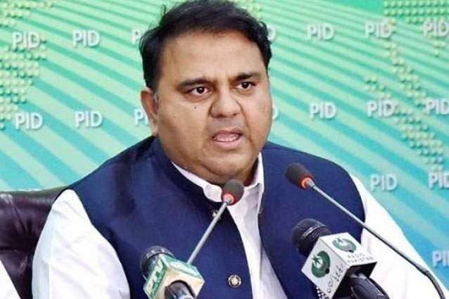 Fawad Chaudhary criticizes PML-N for targeting judiciary
