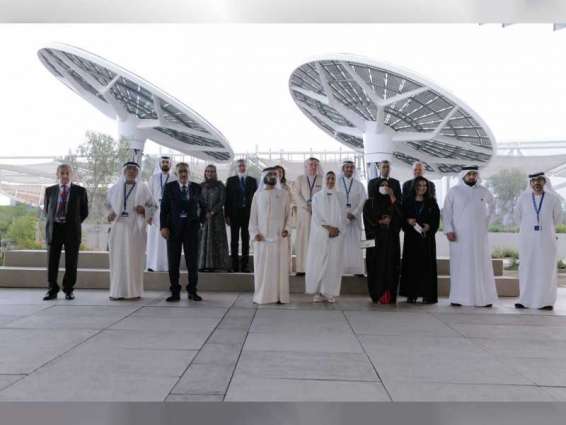 Mohammed bin Rashid meets head and members of Arab Journalism Award