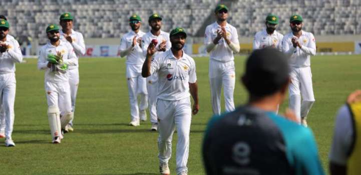Sajid Khan claims eight wickets; leads Pakistan to dominating pos ..