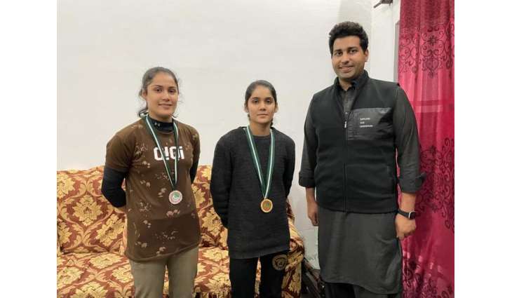 Gujranwala sisters change mindset of Pakistani girls - Farrukh Shahbaz Warracih