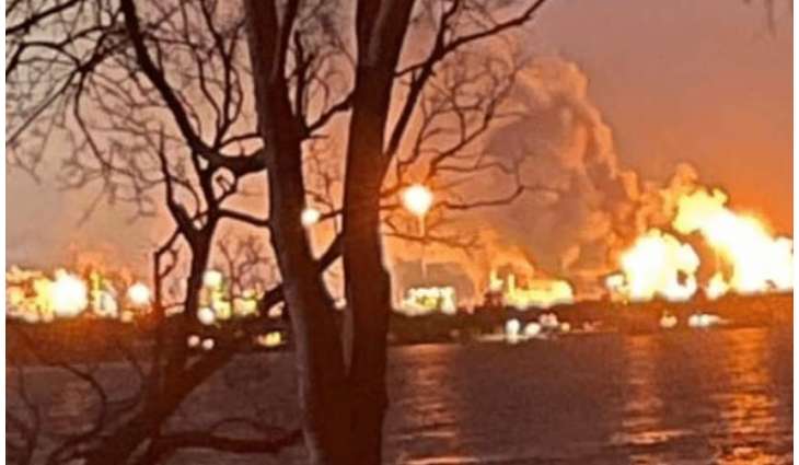 Four Injured After Fire Breaks Out at ExxonMobil Plant in Texas - Sheriff's Office