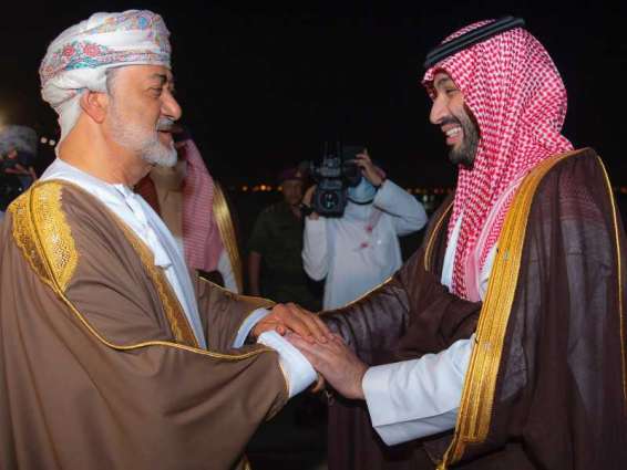 ولي العهد السعودي يبدأ زيارة رسمية لسلطنة عمان
