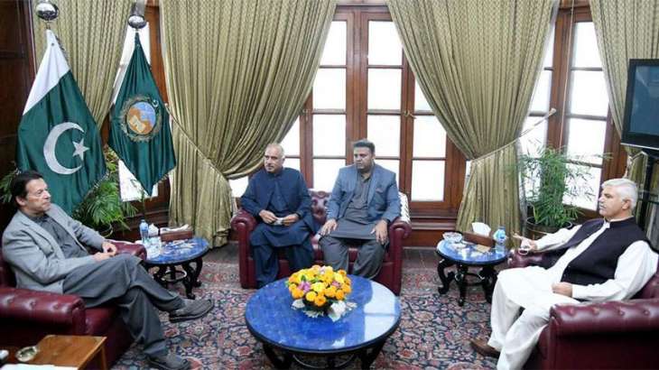 PM and KP Governor, CM discuss political situation
