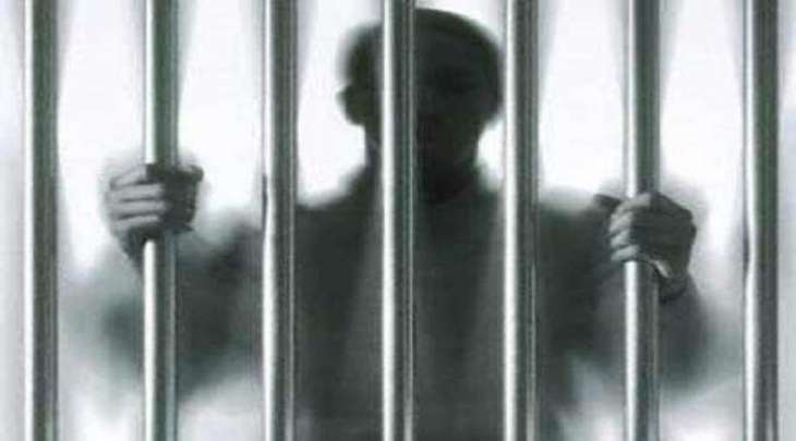 السجن الموٴبد بحق رجل اغتصب أجنبیة فی تونس