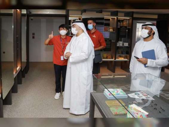 Minister of Health and Prevention visits Singapore Pavilion at Expo 2020 Dubai