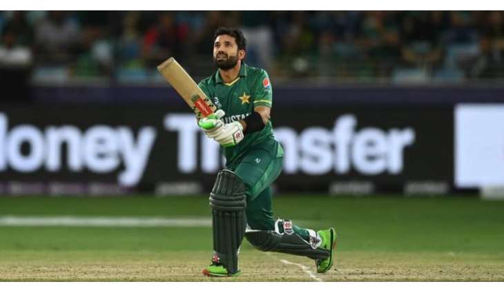 Muhammad Rizwan discloses reason behind not clicking pictures with female fans