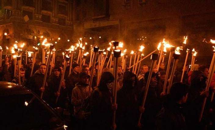 Ukrainians Hold Torchlit Rally in Kiev to Honor WWII Nationalist Bandera