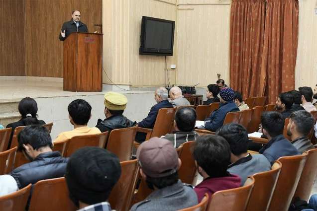 UVAS arranged an motivational lecture for young veterinarian