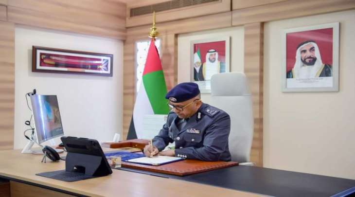 شرطة أبوظبي توقع مذكرة تفاهم مع هيئة أبوظبي للدعم الاجتماعي