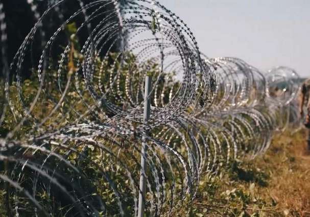 Lithuania Builds 124 Mile Long Barbed Wire Fence at Belarusian Border