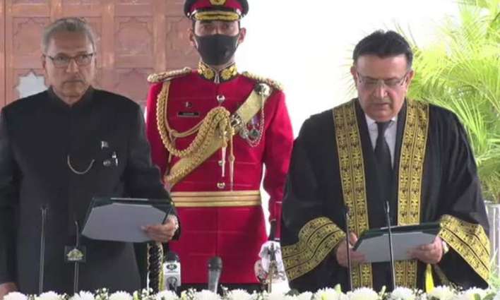 Justice Umar Ata Bandial takes oath as Chief Justice of Pakistan