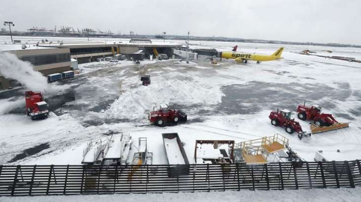 Over 1,600 Scheduled Flights Canceled in US as Snow Storm Looms - FlightAware