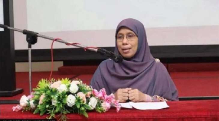 نائبة وزیر المرأة لشوٴون الأسرة المالیزیة تثیر جدلا بسبب تصریحاتھا بشأن النساء