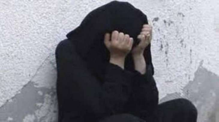 القبض علی زوج مصري یحبس زوجتہ أربع سنوات داخل المنزل