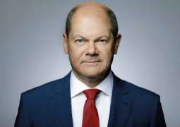 Germany's Scholz Pledges Extra $472Mln in Funding for Food Programs Amid Price Hike