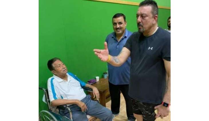 Picture of Indian Actor Sanjay Dutt with Pervez Musharraf goes viral