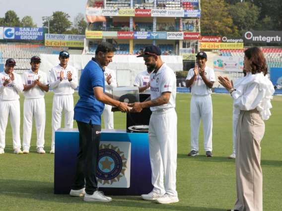 Kohli completes record of playing 100 Test matches