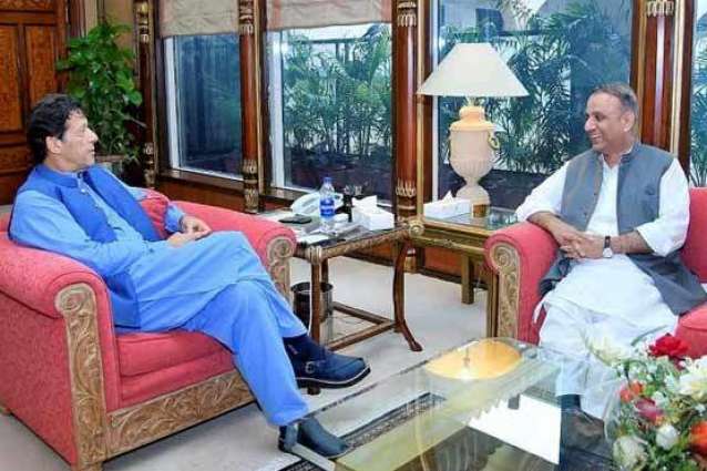 PM gives task to Sindh governor to contact Jahangir Tareen, Aleem Khan