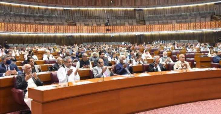 NA sessions will be held today with No-Trust-Motion on agenda