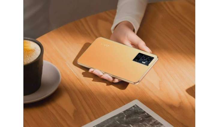 The Power of Gold – vivo Brings an All-New Color Scheme to Its V23e Lineup