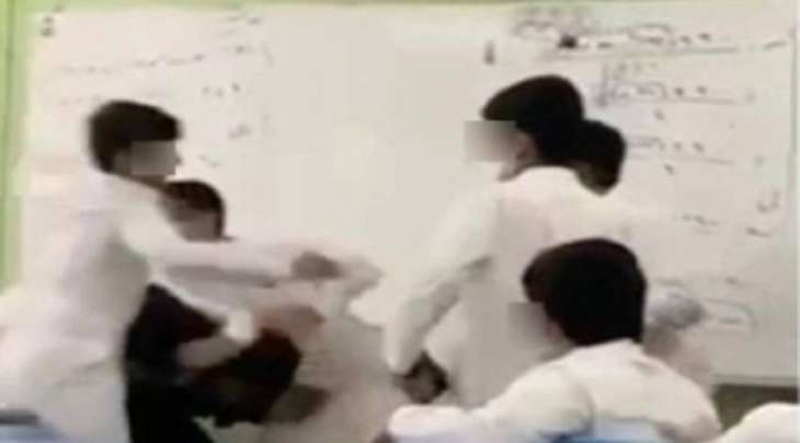وفاة طالب سعودي داخل مدرسة متوسطة اثر مشاجرة مع زمیلہ فی جدة