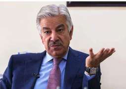 Khawaja Asif hints at general elections before appointment of new COAS
