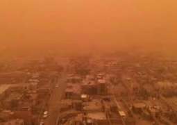 Seven Iraqi Provinces Suspend Work of State Institutions Due to Sandstorm - Reports