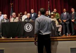Politician O'Rourke Interrupts Texas Governor Press Conference on Uvalde School Shooting