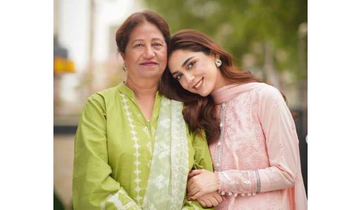 Celebs mark Mother’s day

 