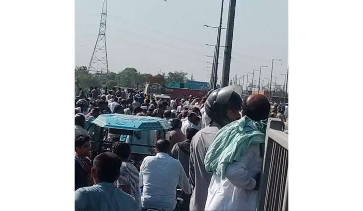 Govt starts sealing exit, entry points of Lahore