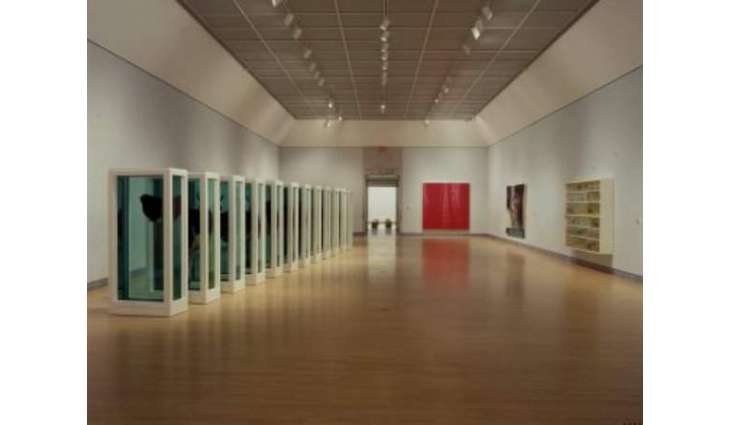 Contemporary Art Exhibition Inspired by Walking Culture Opens in Moscow