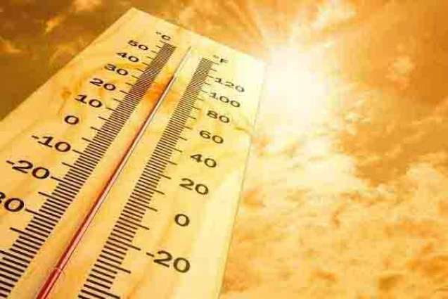 Air Temperature in New Delhi Soars to Record 50 Degrees Celsius