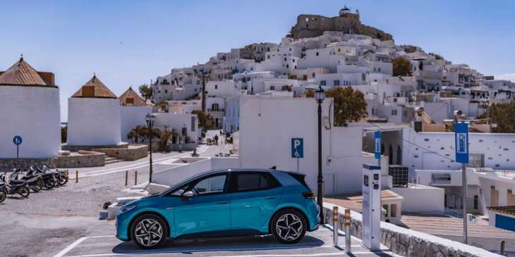 Greece to Ban Sale of Internal-Combustion Engine Vehicles From 2030