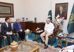 Canadian High Commissioner calls on the Prime Minister