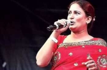 Naseebo Lal's video of singing Lagiyan Barishan goes viral