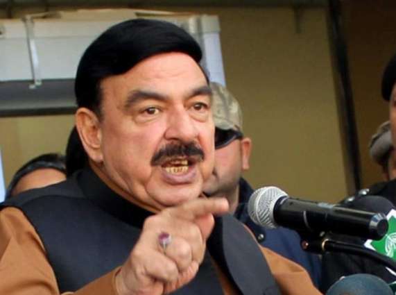 Nawaz Sharif has no other option but to support army's decision: Sheikh Rashid