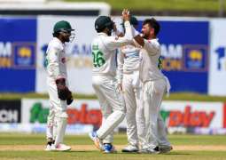 Pak vs SL: Pakistan's bowlers reduce hosting team to 80-4 at lunch