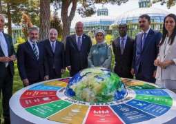 البنک الدولي تمنح عقیلة رئیس ترکیا جائزة الریادة فی مجال المناخ و التنمیة