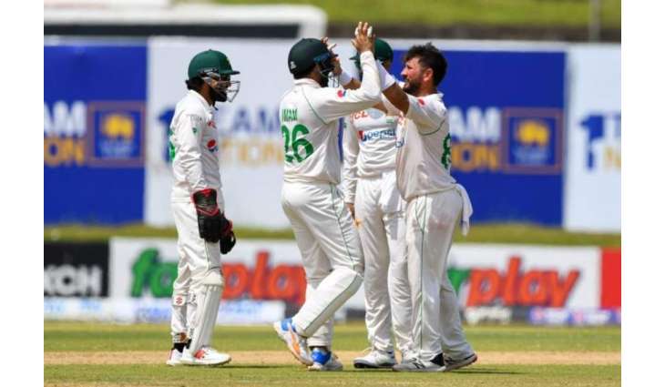 Pak vs SL: Pakistan's bowlers reduce hosting team to 80-4 at lunch